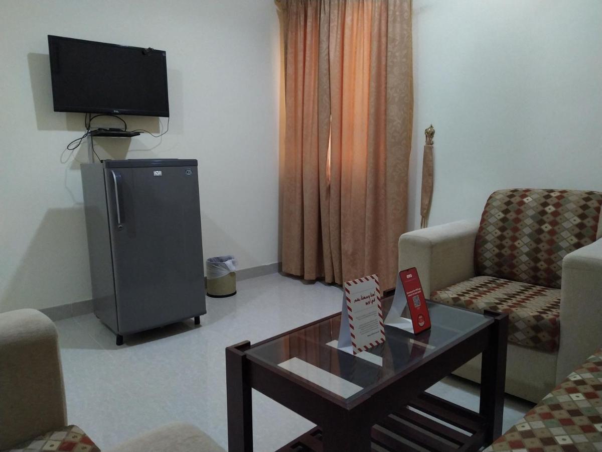 Super Oyo 107 Al Areen Hotel Apartments Shāhiq Exterior foto